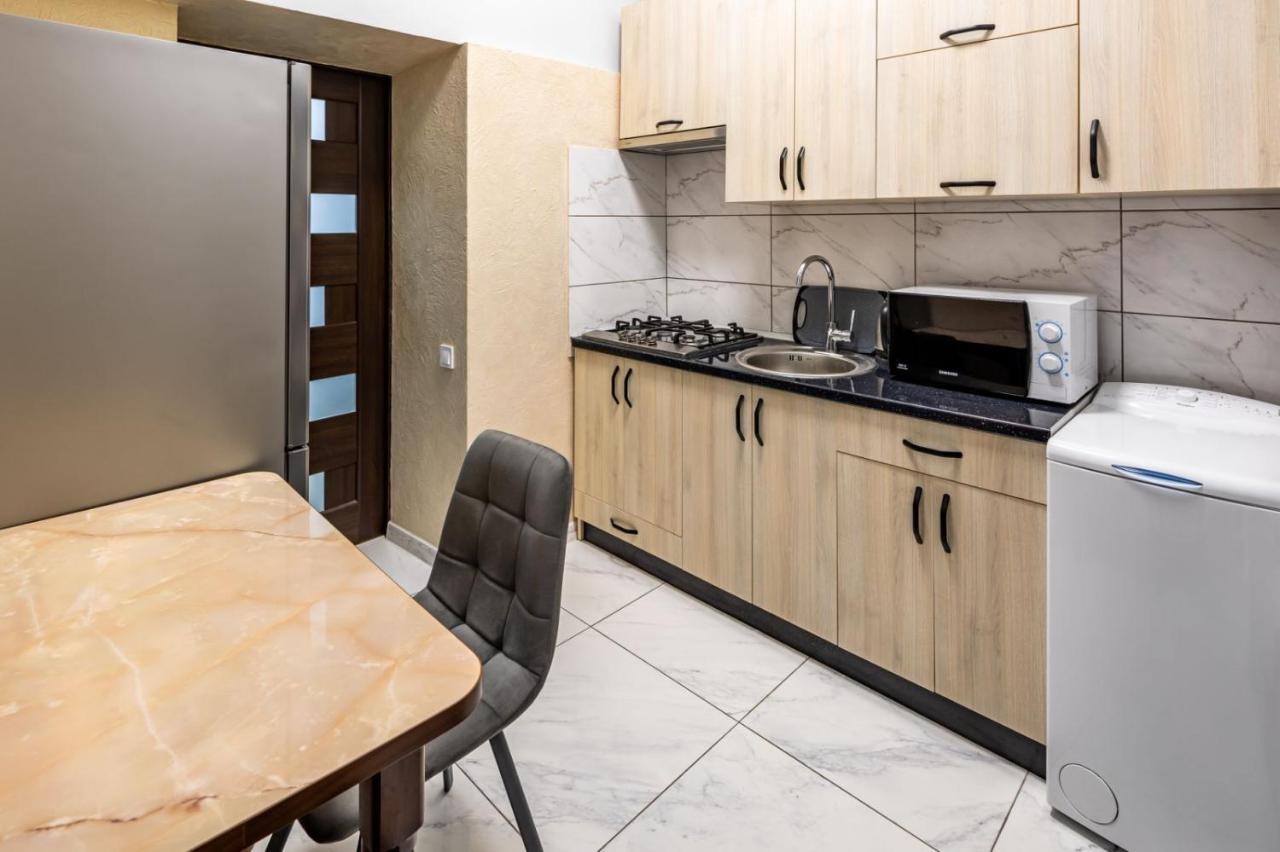 Apartments Galitskaya Street Львов Экстерьер фото