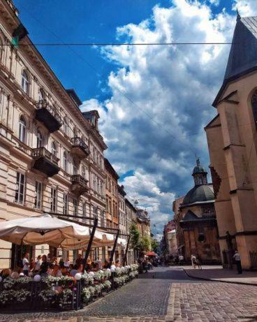 Apartments Galitskaya Street Львов Экстерьер фото